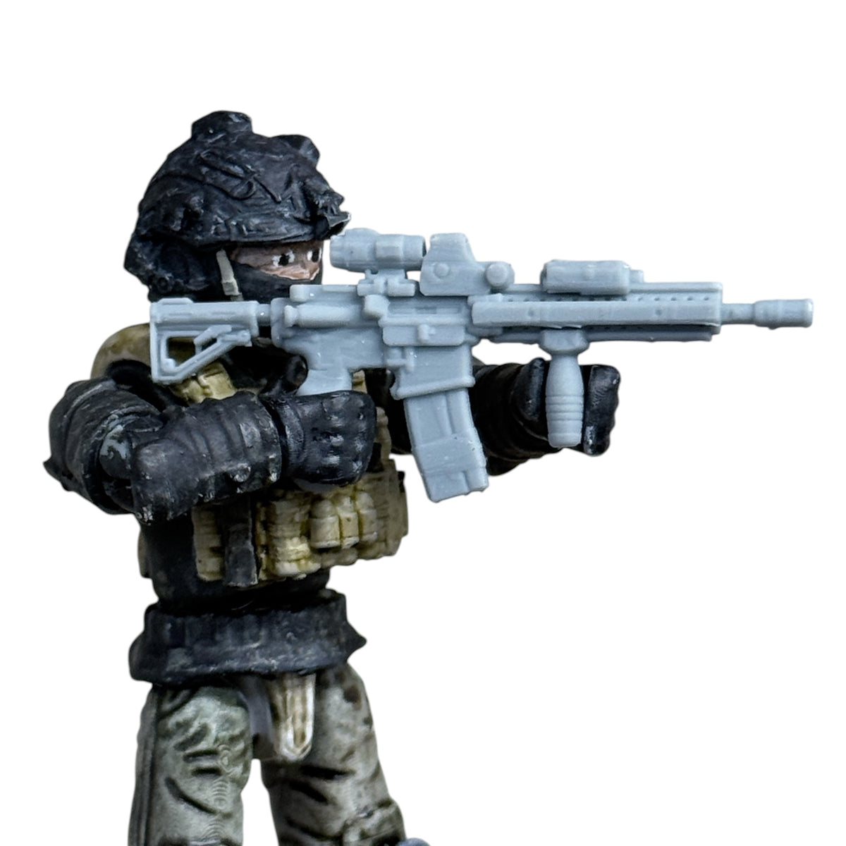 Weapon 1 — Custom M4A1 Cod Construx